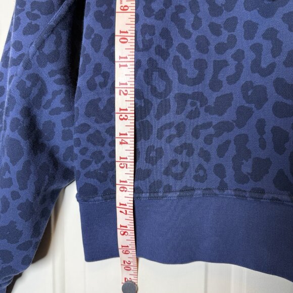 Nike DriFit Get Fit Hoodie Animal Print Pullover Cropped Women’s Sz XS Navy - Picture 3 of 11